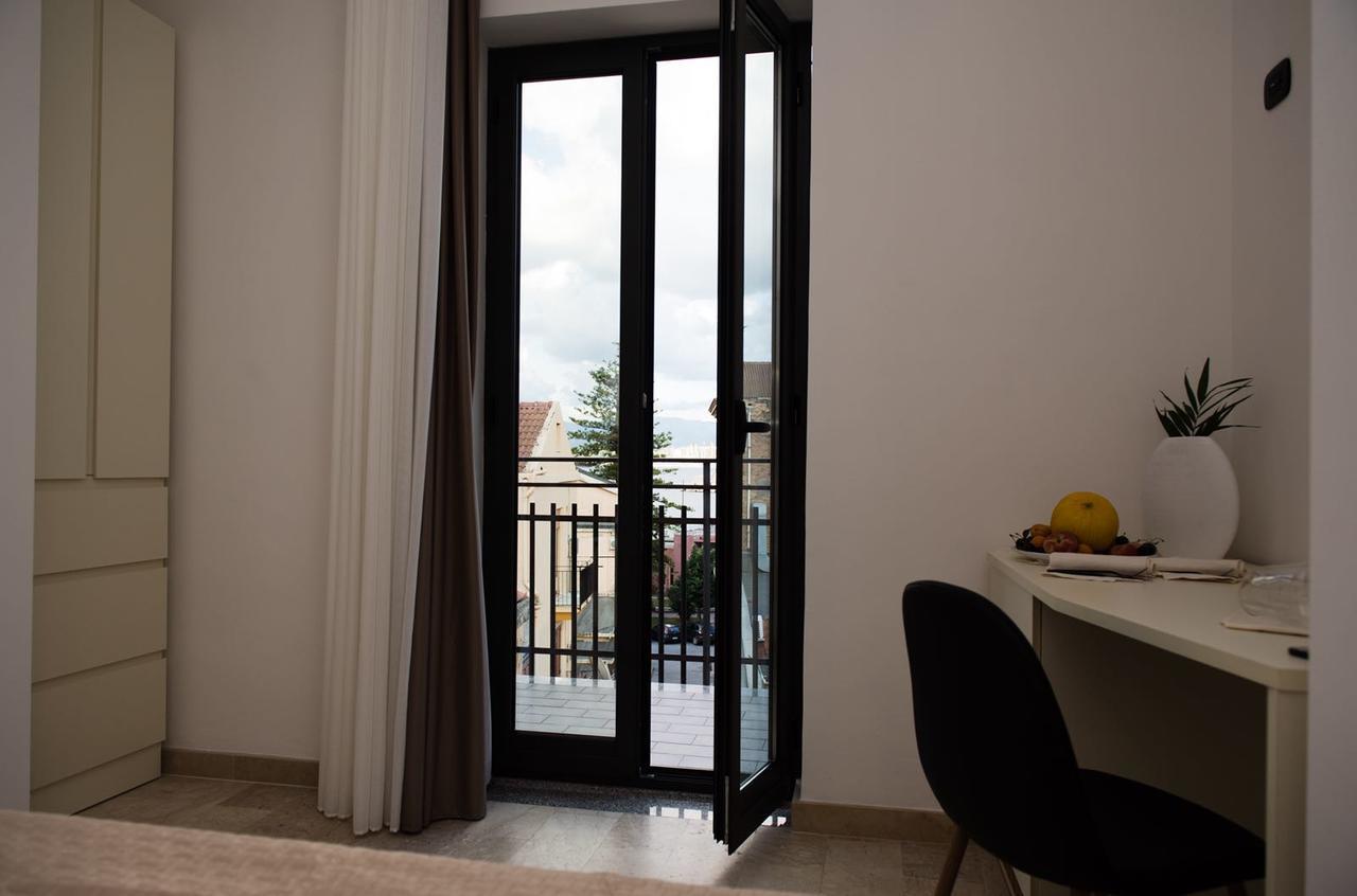 Albergo Milazzo Inn Aimori מראה חיצוני תמונה